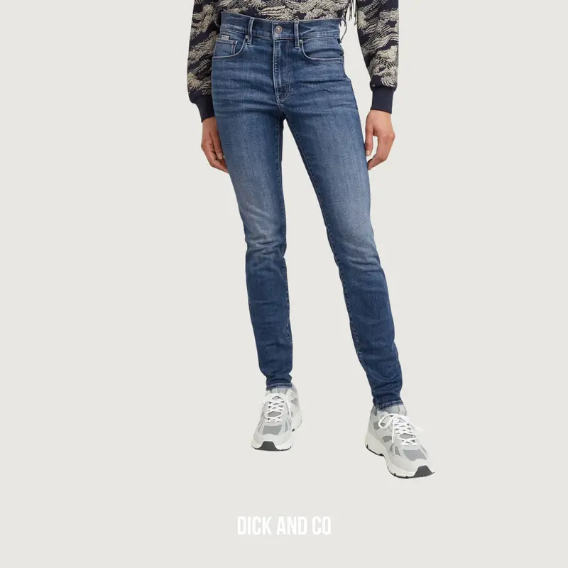 3301 Skinny