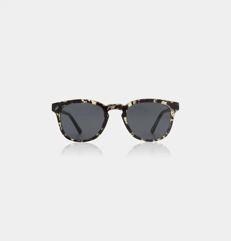 A. Kjaerbede Sunglasses bate black / yellow tortoise
