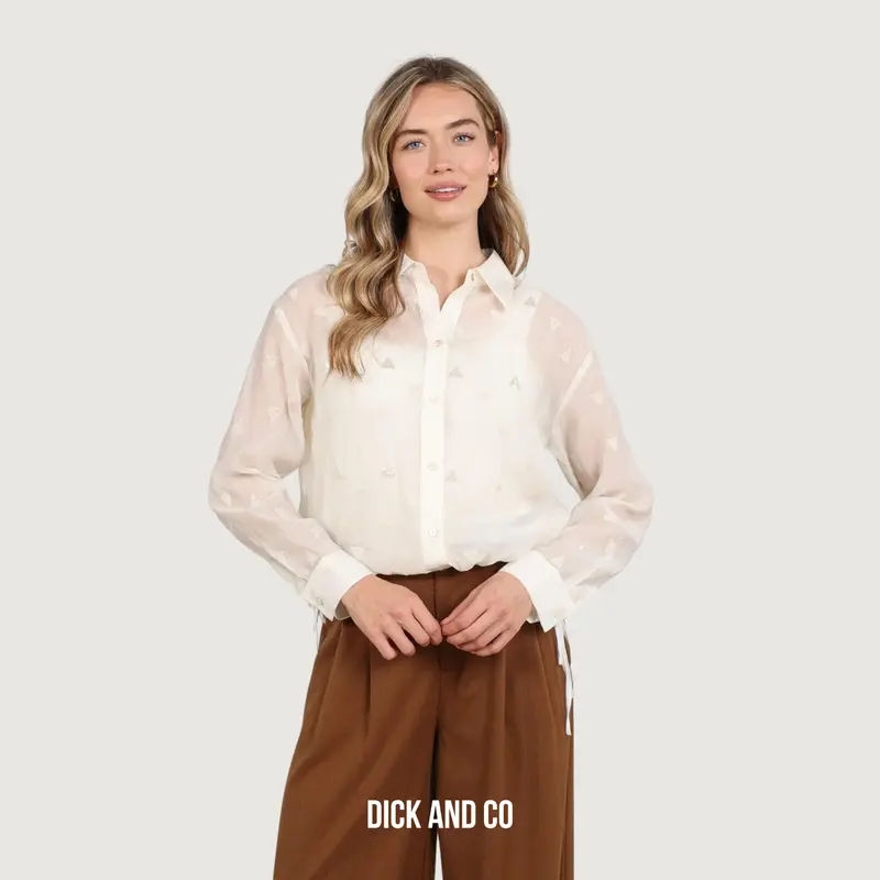Ally blouse Square Embroidery