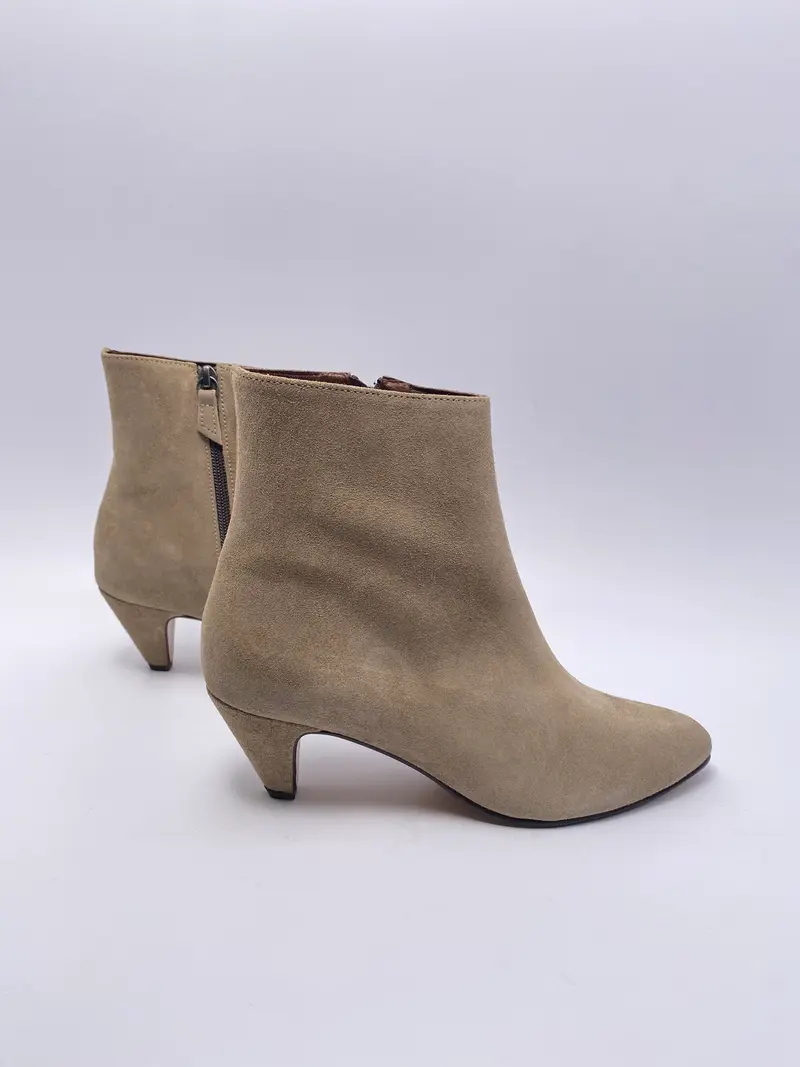 Anonymous Copenhagen Ulrikka 50 stiletto mushroom