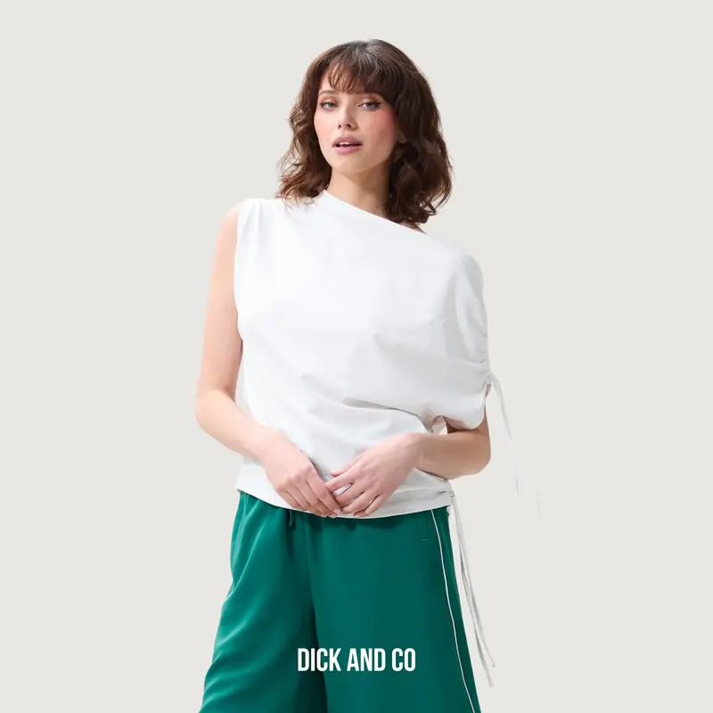 Asymmetric strap top
