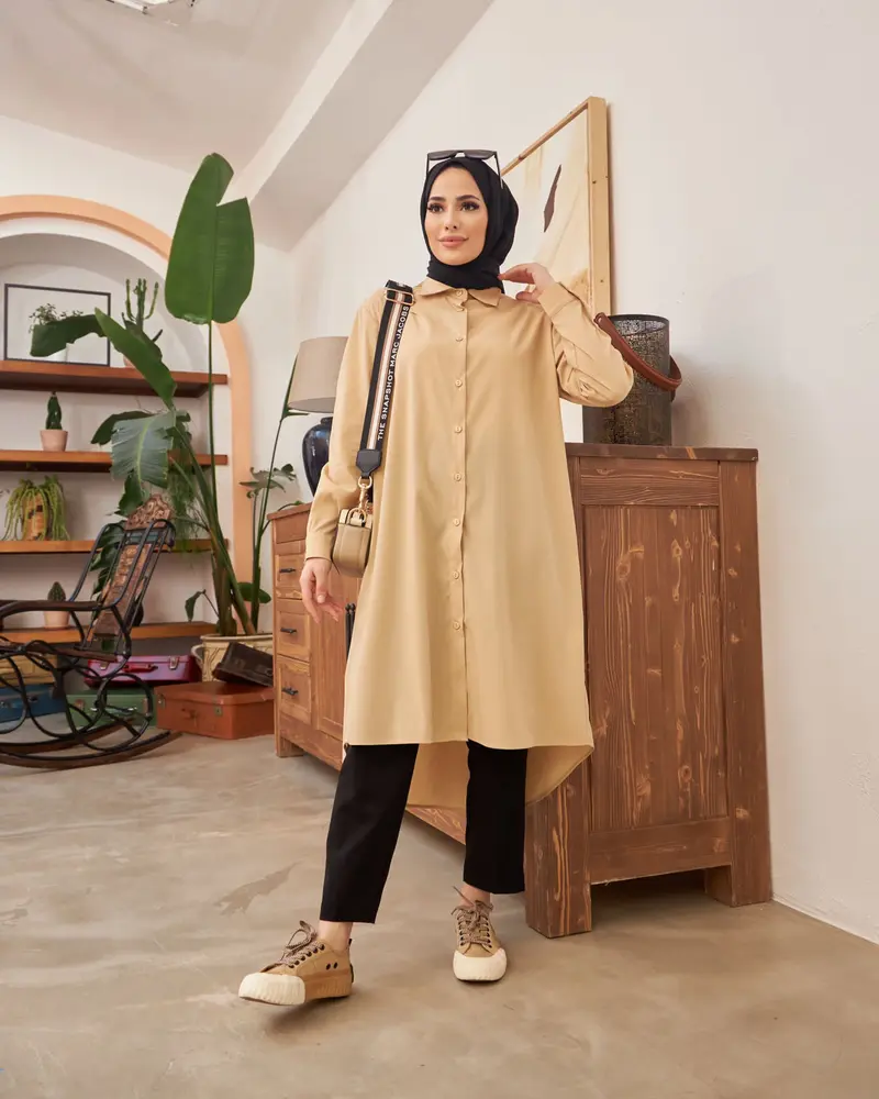 Blouse dames met knopen | Crème