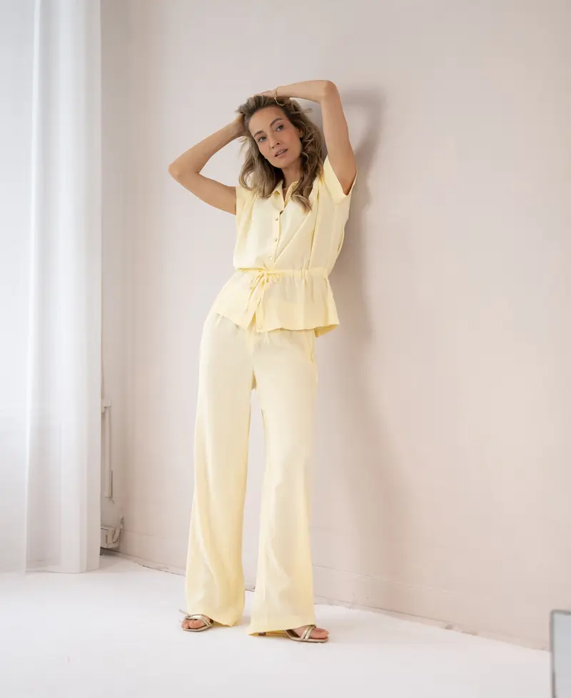 Blouse LA JODY Zacht geel