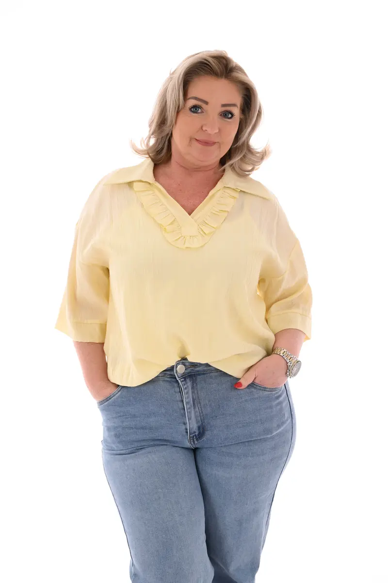 Blouse met roezel v-hals lichtgeel