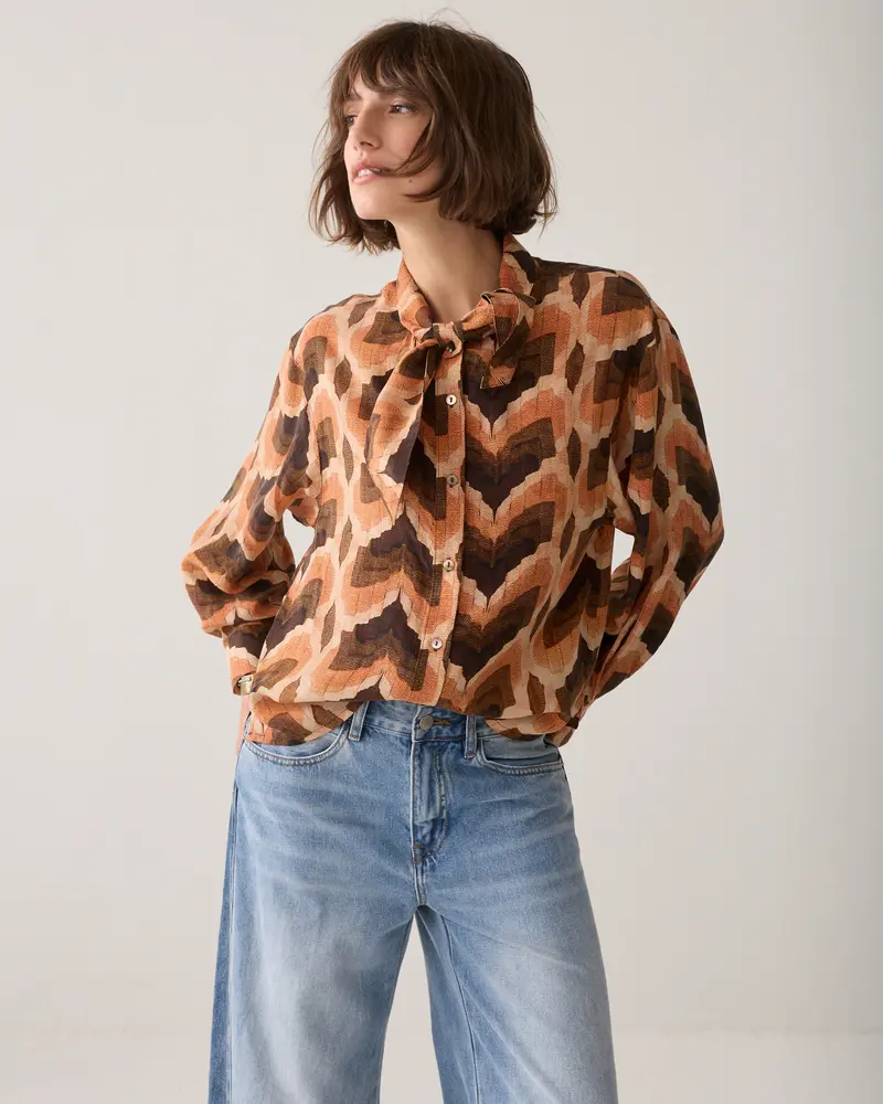 Blouse met strikdetail