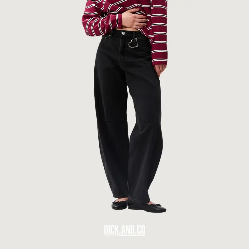 Bold barrel fit jeans