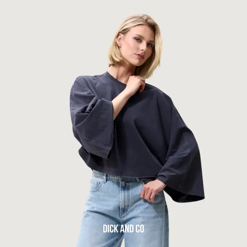 Cape long sleeve