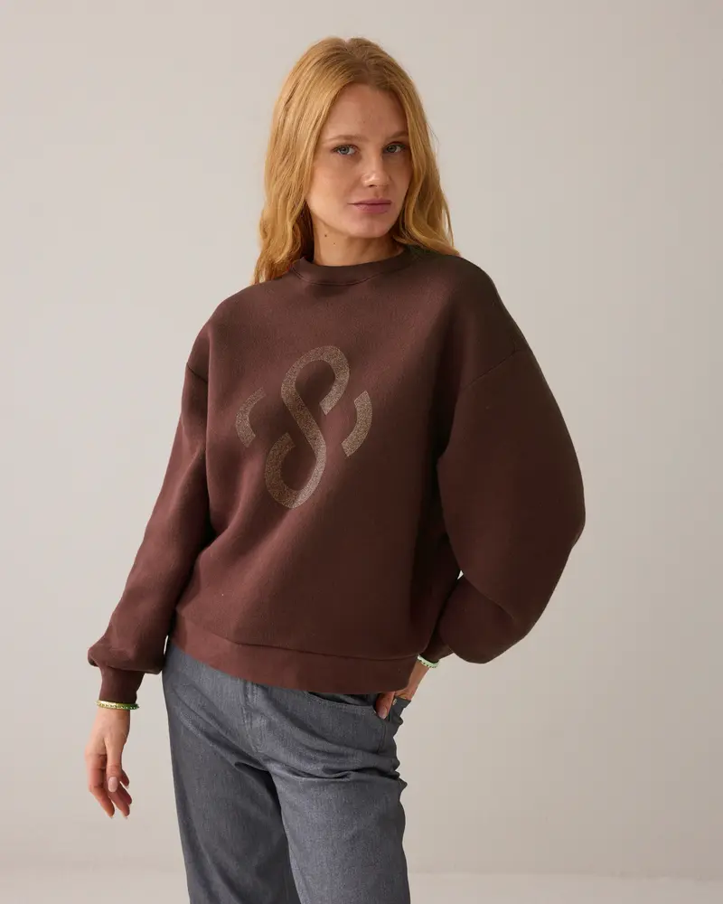 Casual sweater met logo