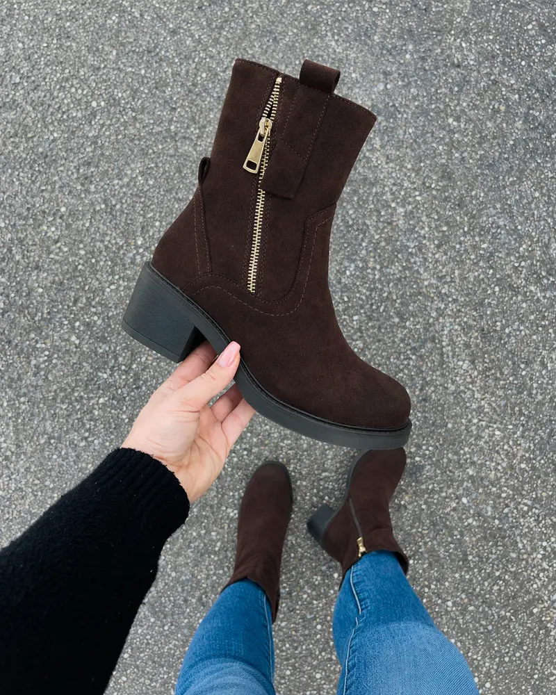 Chantal Brown Boots