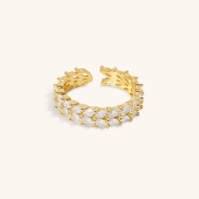 Clarisse Mönstrad Ring i Guld