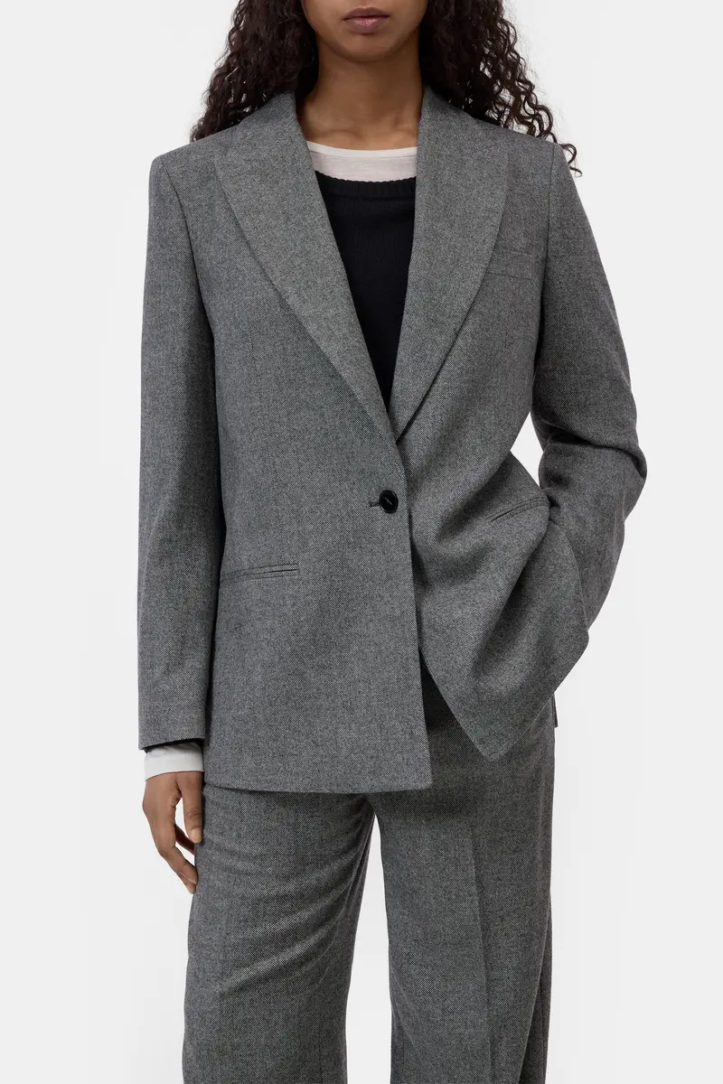 Closed blazer