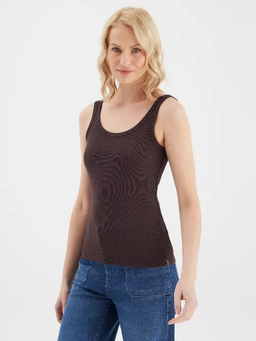 COJ top olivia bruin