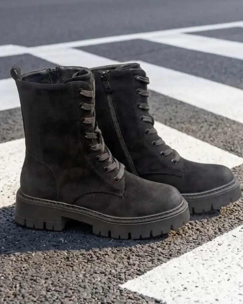 Corina Veterboots - Black