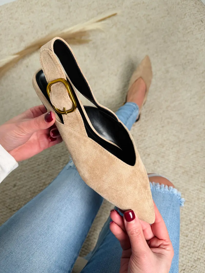Demi Taupe Instapper