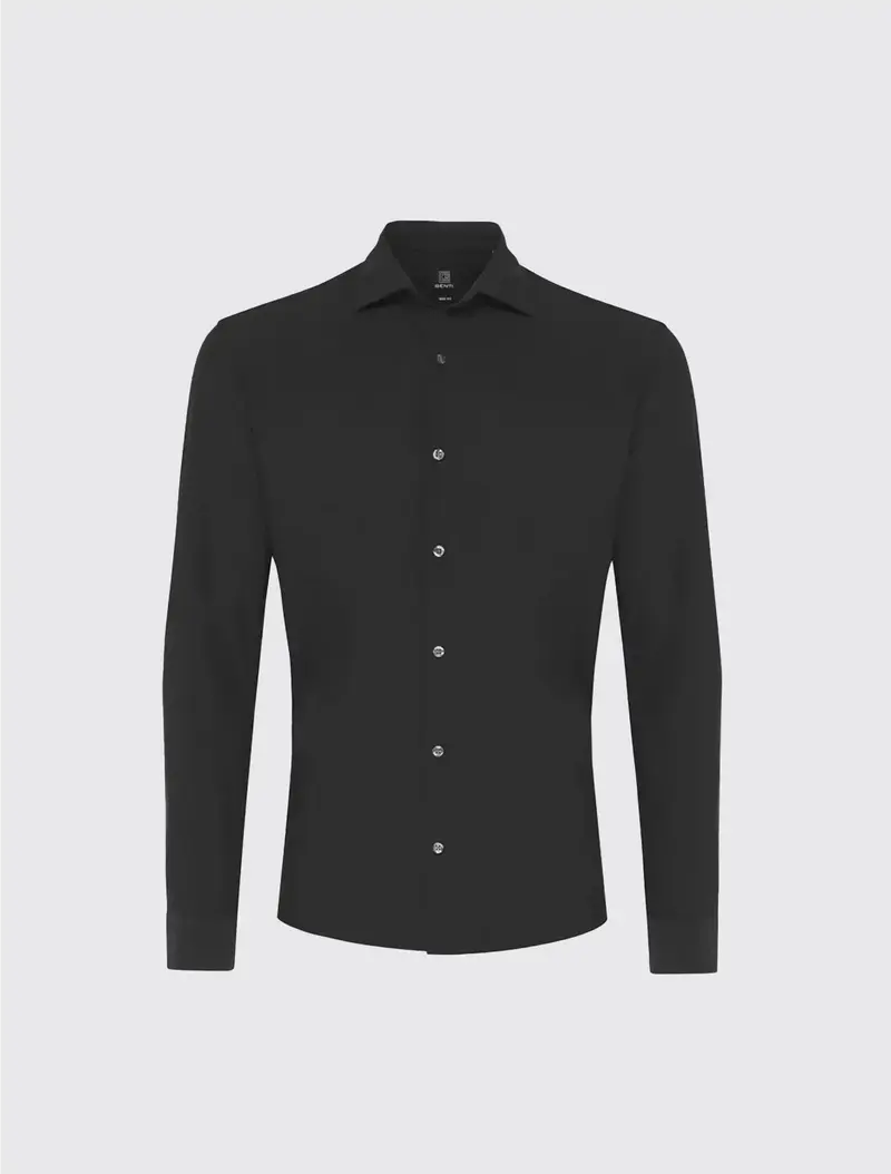 Dynamic Shirt