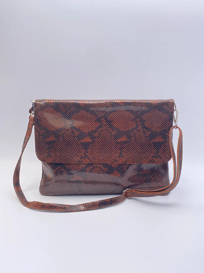 Envelope crossbody bag in brown leather print