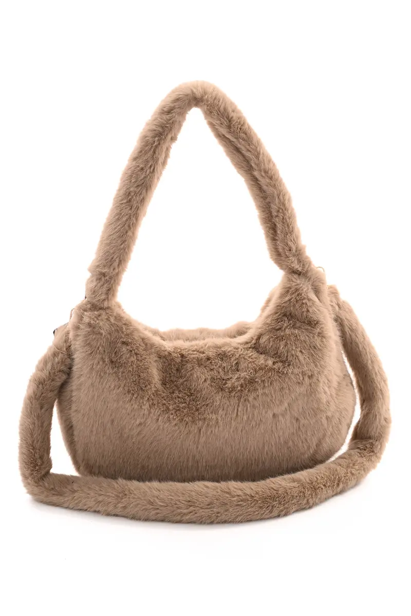 Faux fur crossbody tas beige