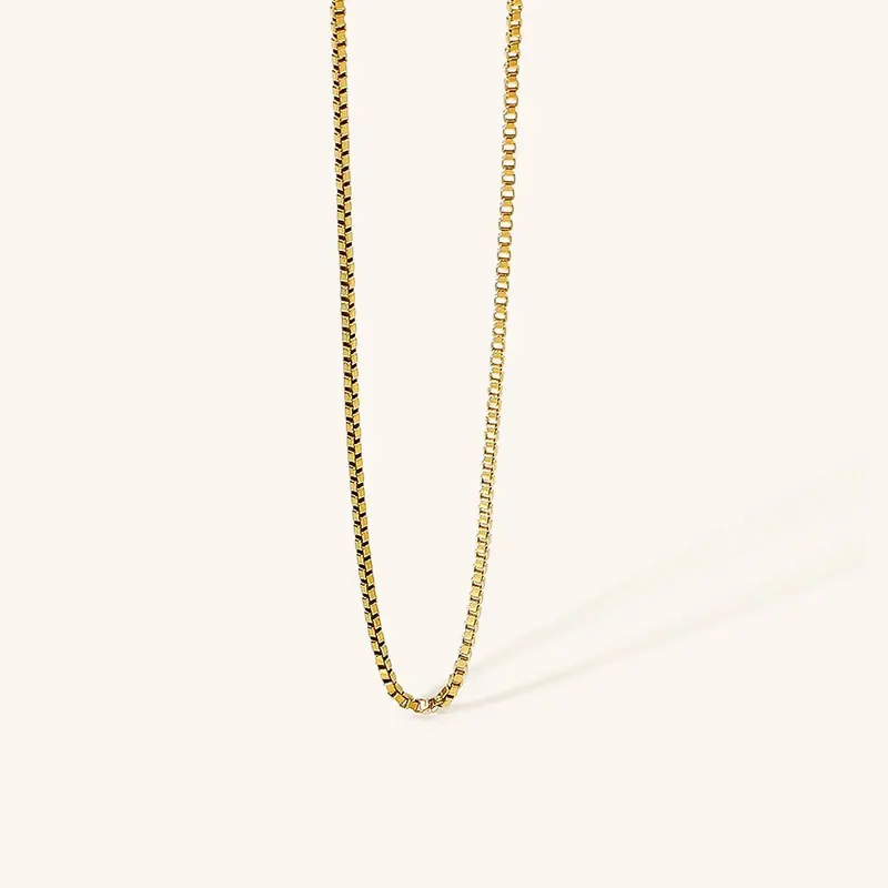 Geordyn Kantigt Halsband i Guld