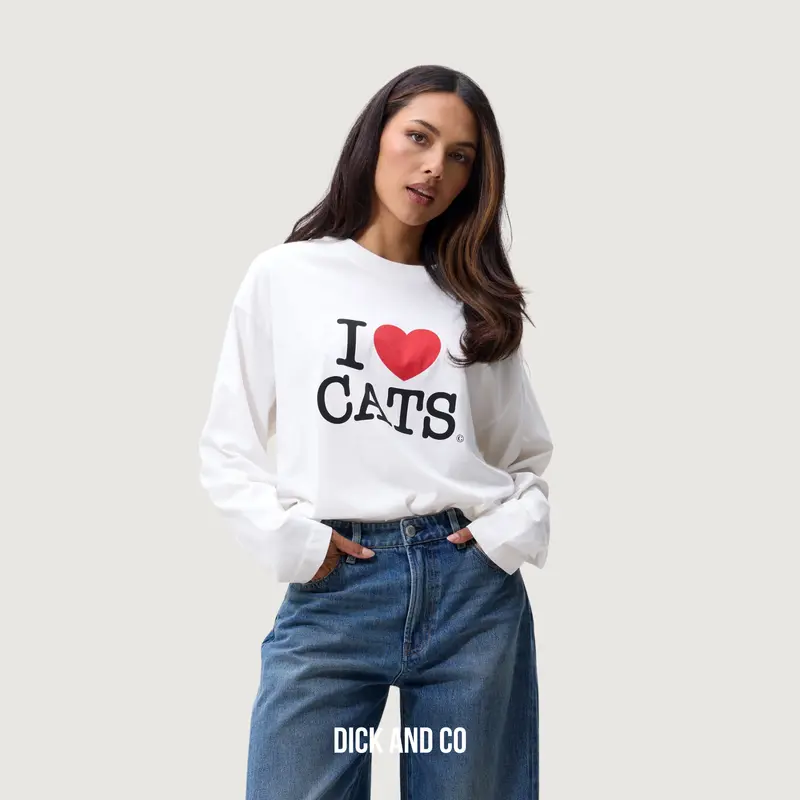 Graphic cat long sleeve
