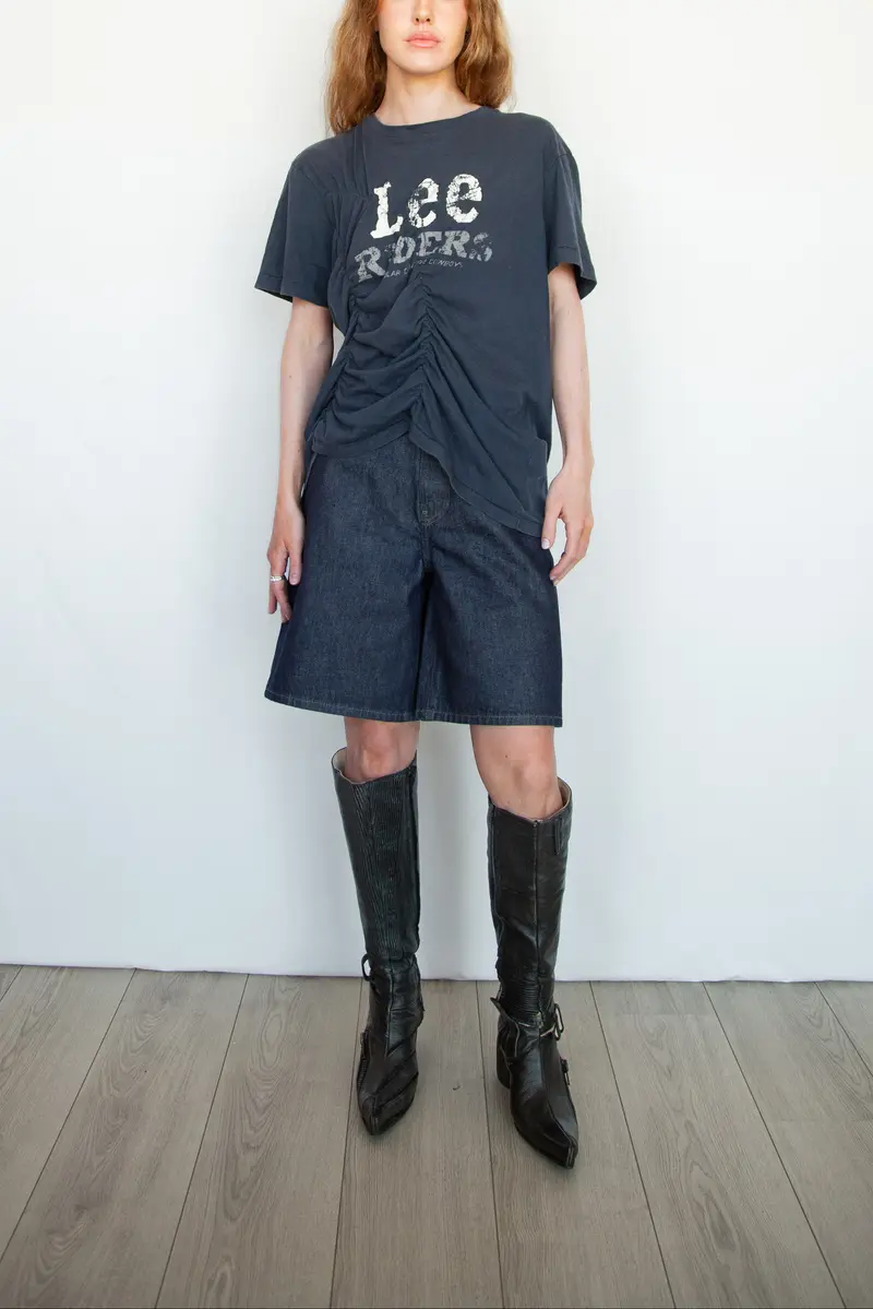 Graphic Wave Tshirt Navy