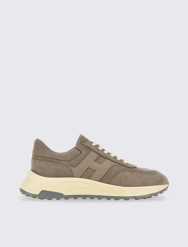 Hyperlight Sneakers