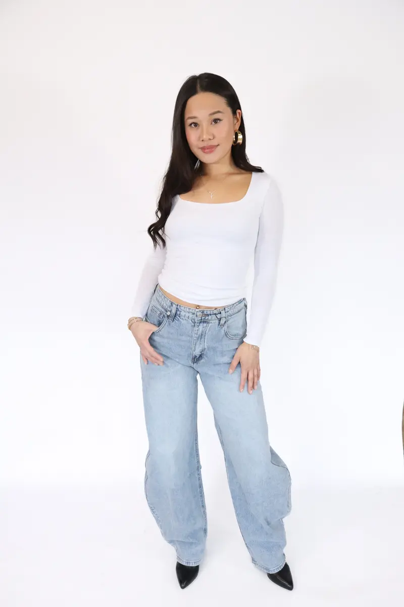 Ilay Balloon Wide Leg Jeans - Light Stretch
