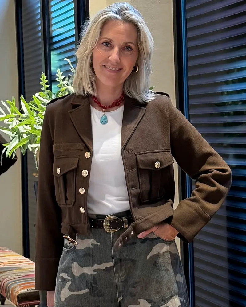 Jasje Chao Military Donkerbruin