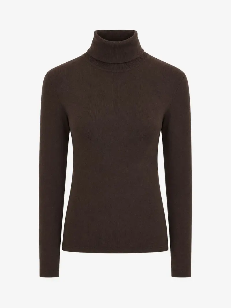 jolie turtle neck chocolate torte