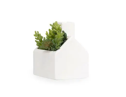 Kikkerland Cozy Cottage Planter