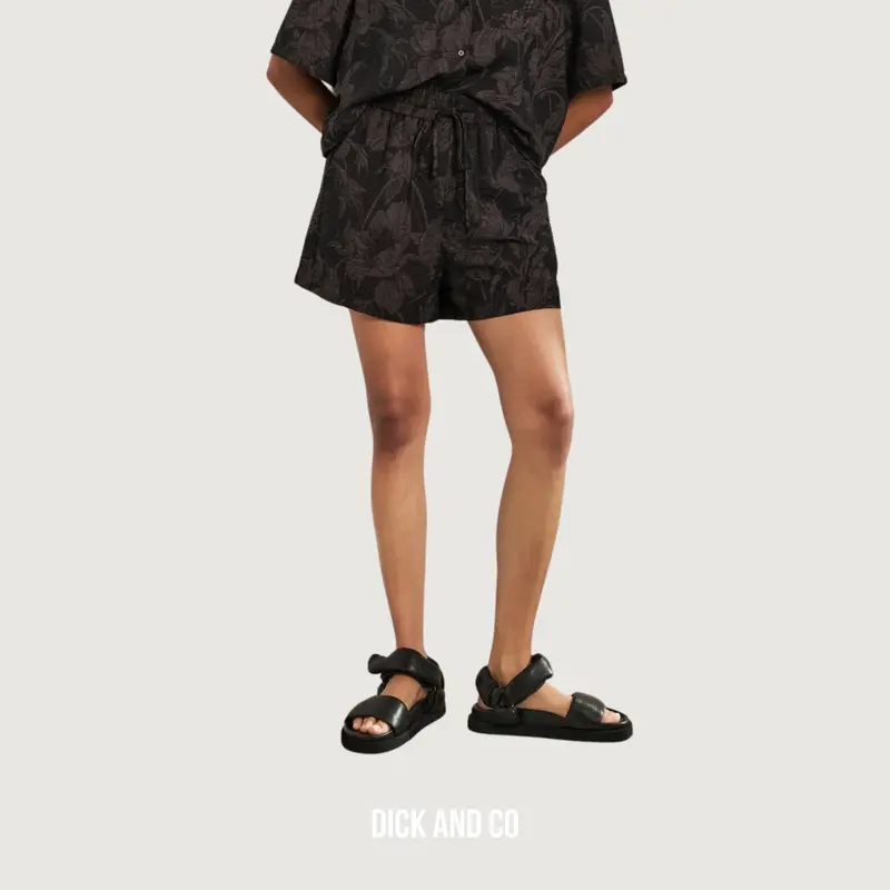 Korte broek met print (01-321024-505)