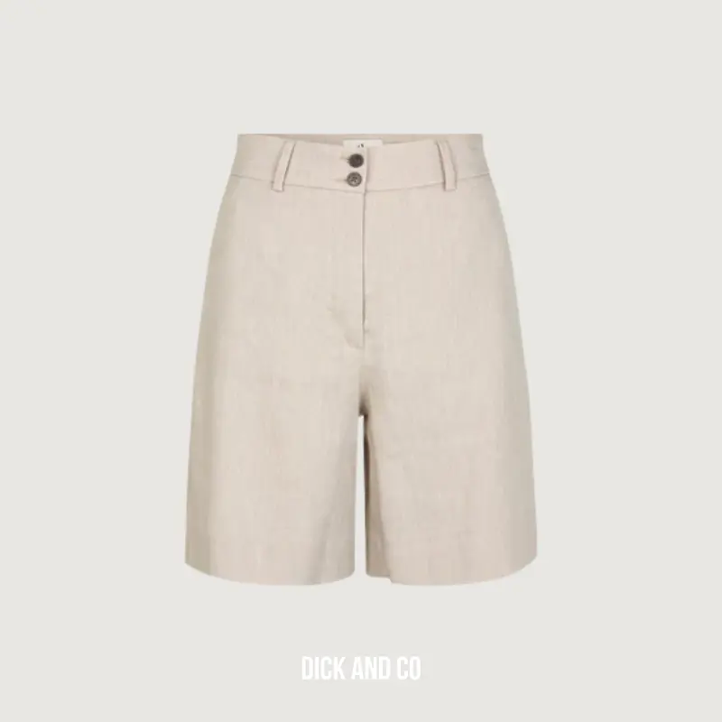 Laurafv Midi short