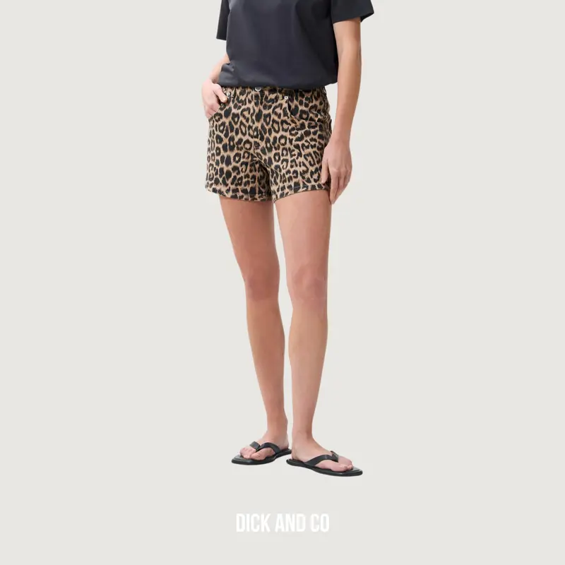 Leopard short with elastic waistband