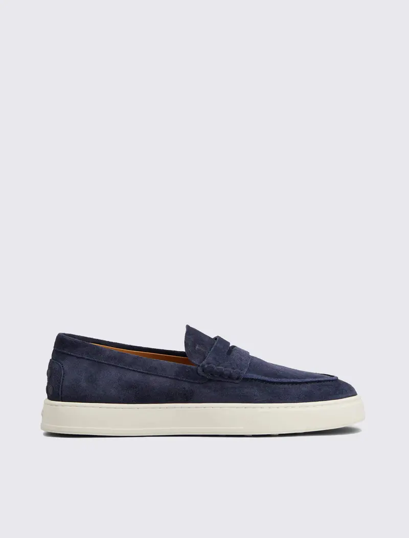 Loafers in Suede