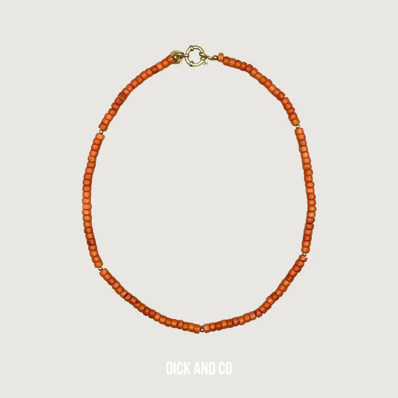 Luc Orange ketting