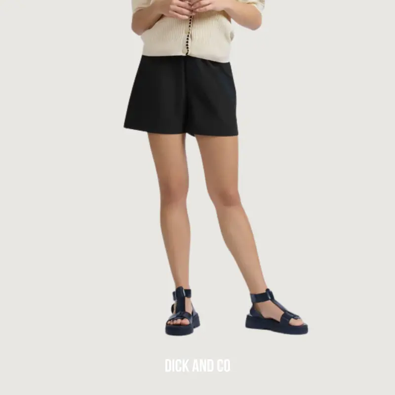 Luchtige short (01-321021-505)