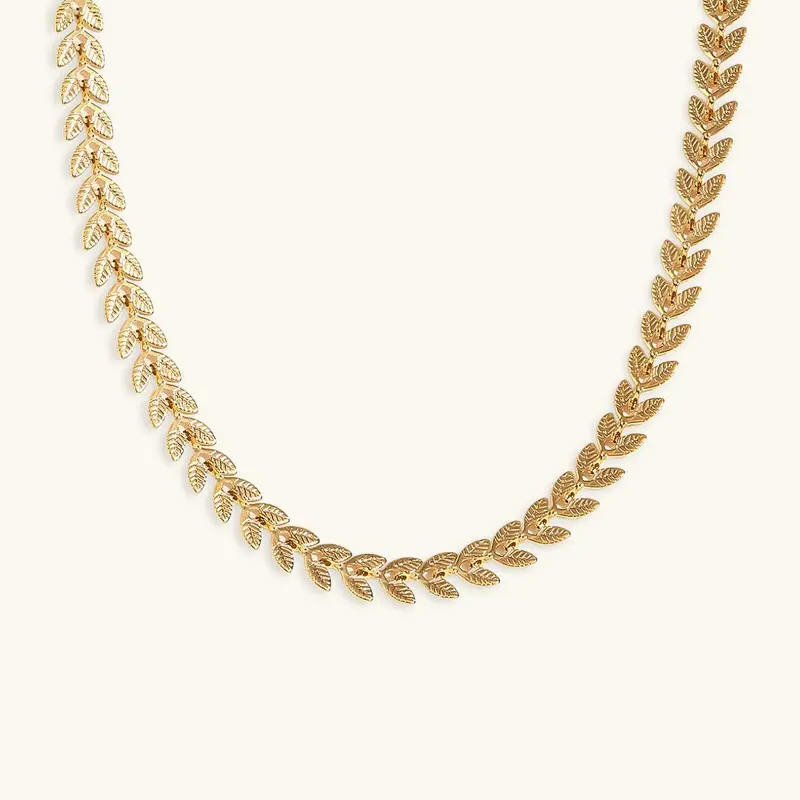 Madeline Klassiskt Halsband i Guld