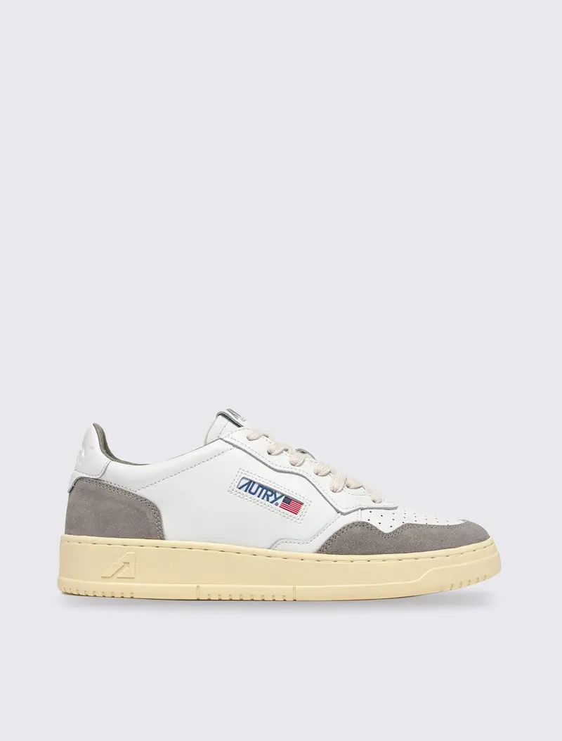 Medalist Low Sneakers