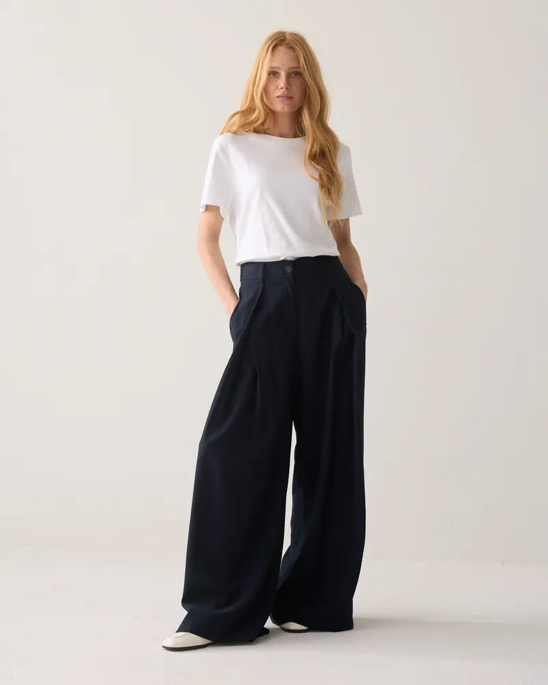 Megawijde broek