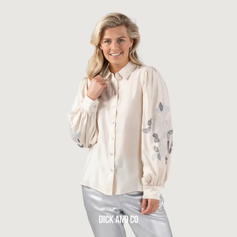 Milanova Blouse