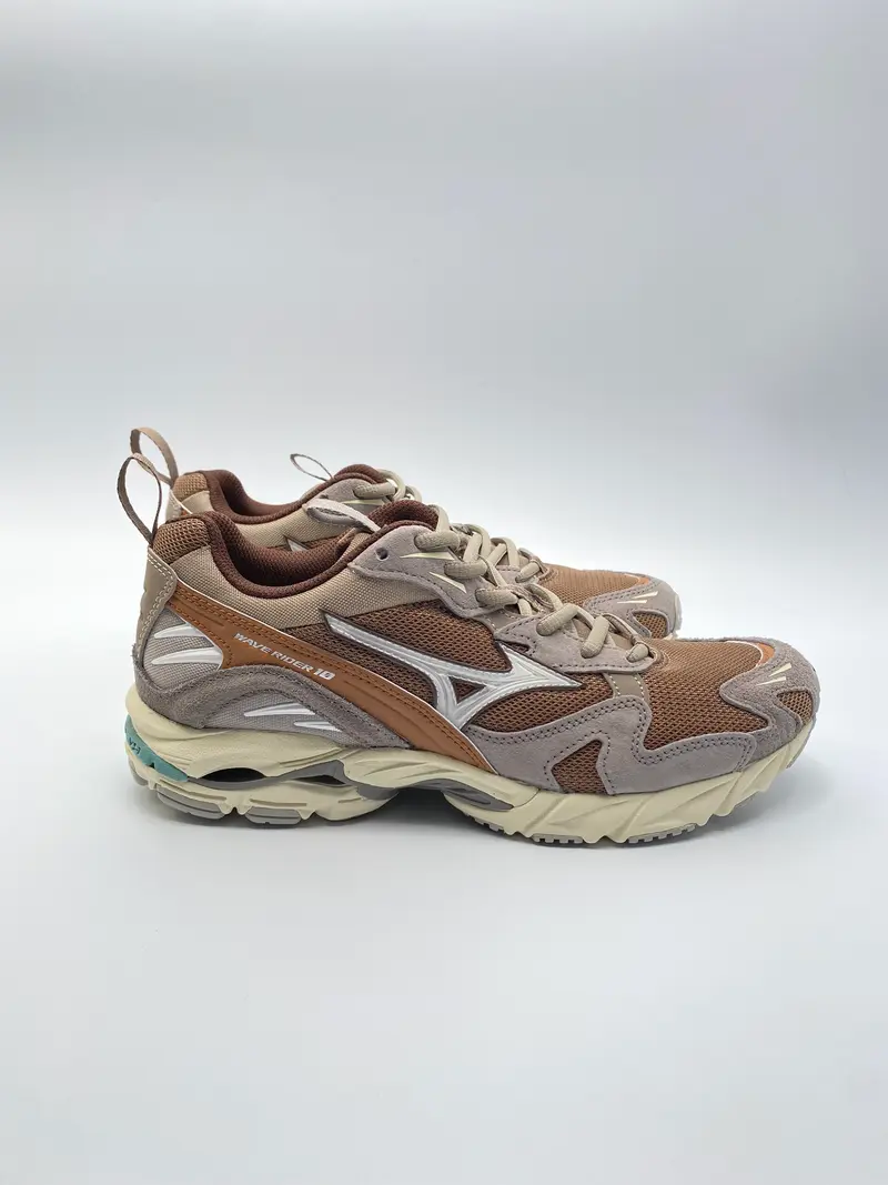 Mizuno wave rider 10 fossil white / trush brown