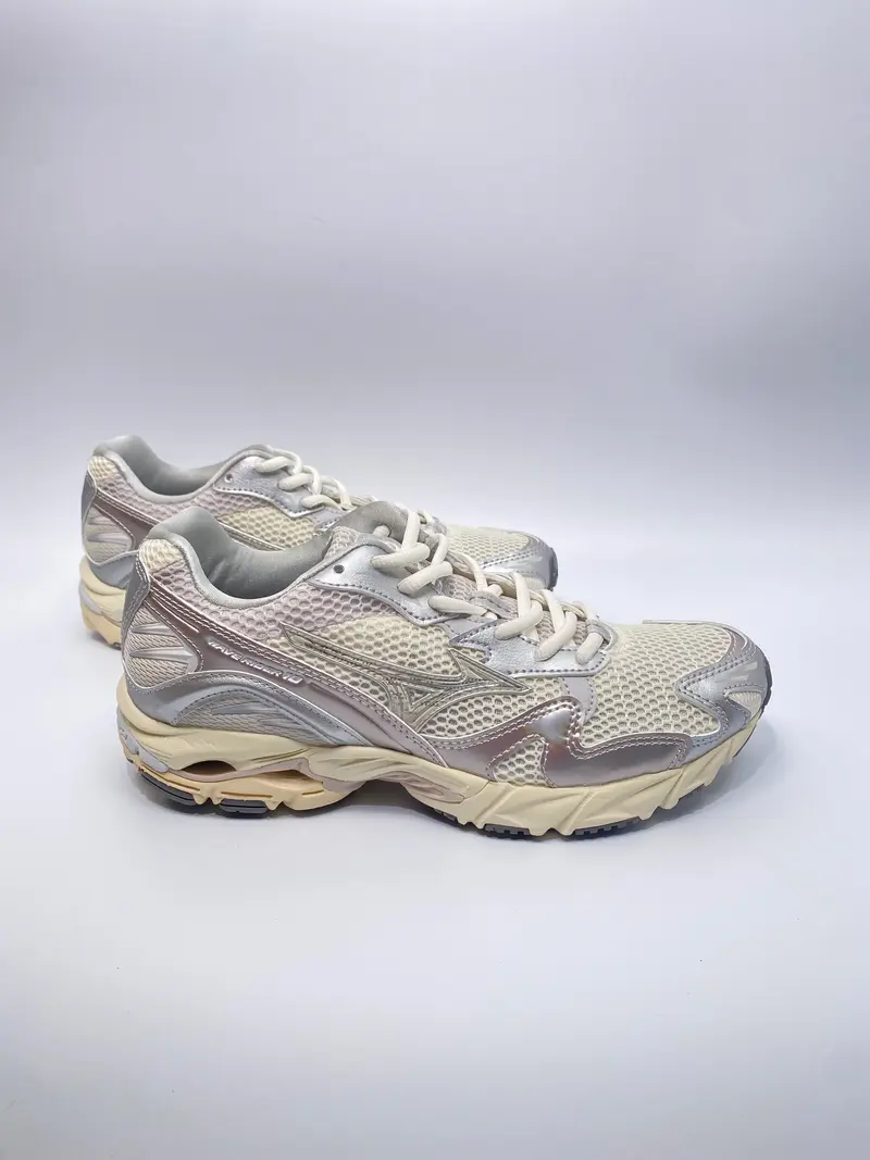 Mizuno wave rider 10 zilver