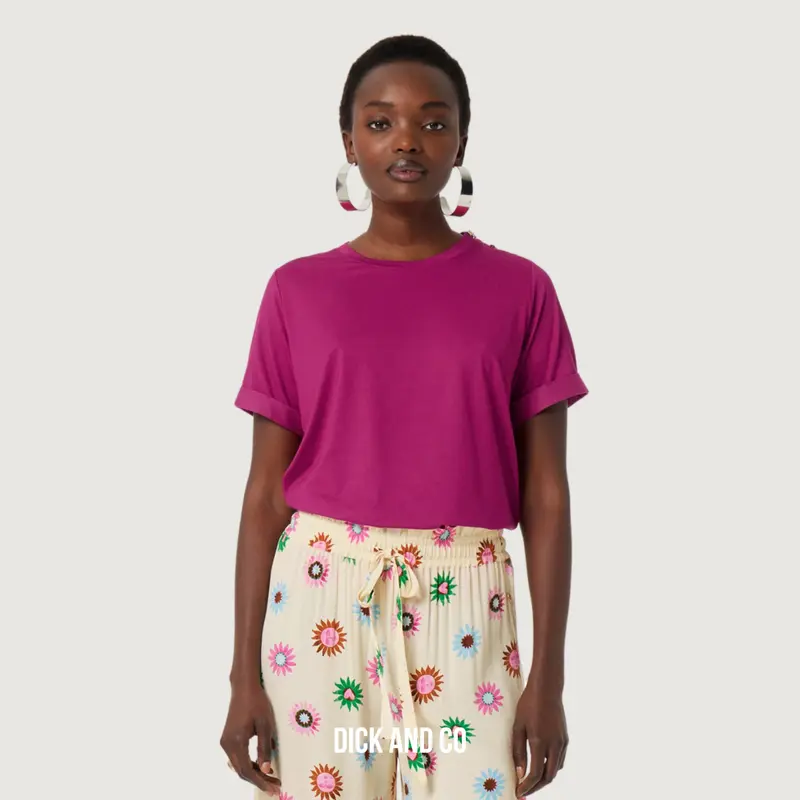Molly T-Shirt