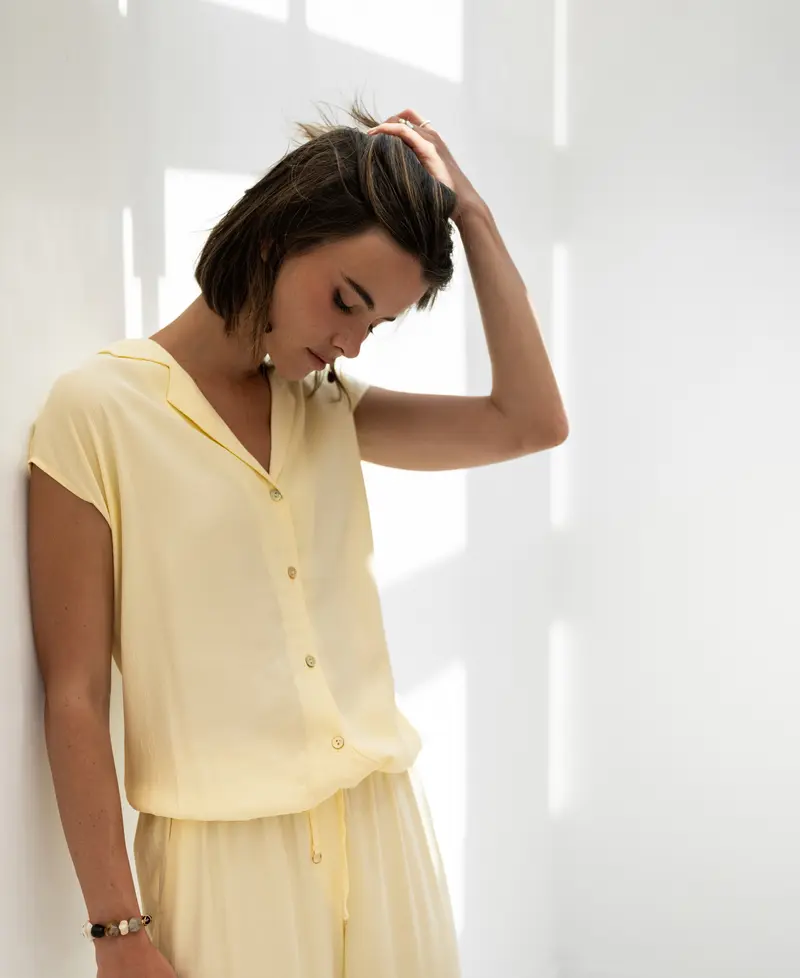 Mouwloze blouse LA BIJOU Zacht geel
