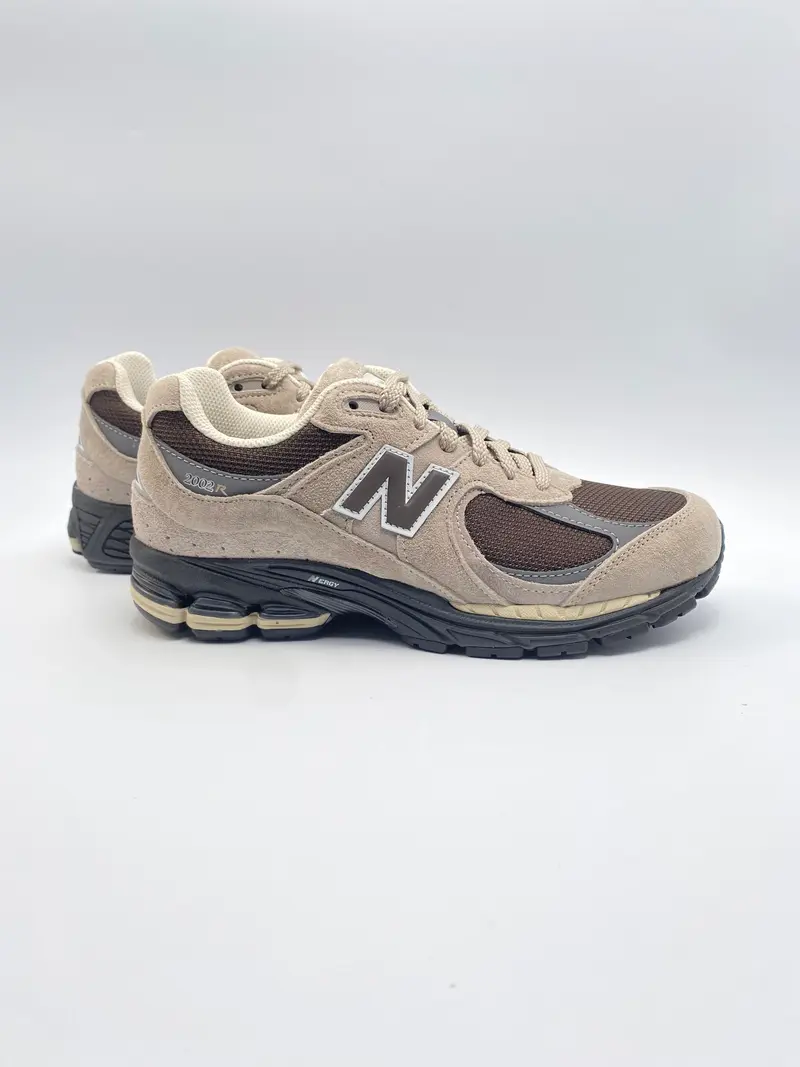 New Balance U2002RO arid stone