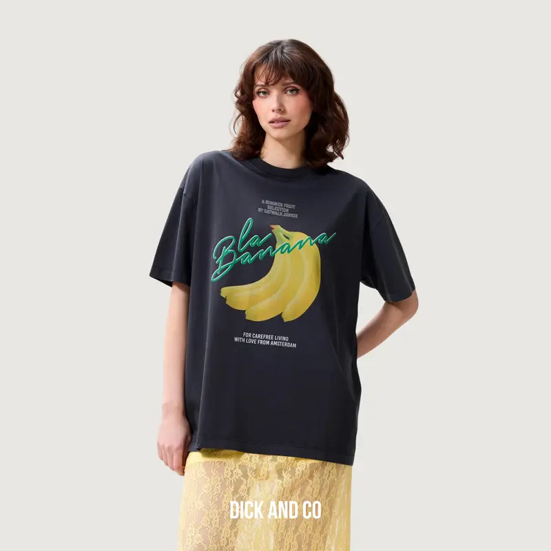 Oversized graphic t-shirt