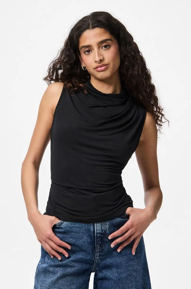 Pieces singlet
