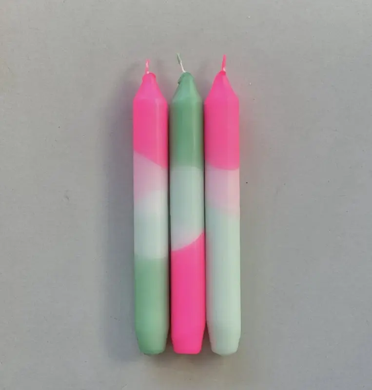 Pink Stories dip dye neon peppermint clouds