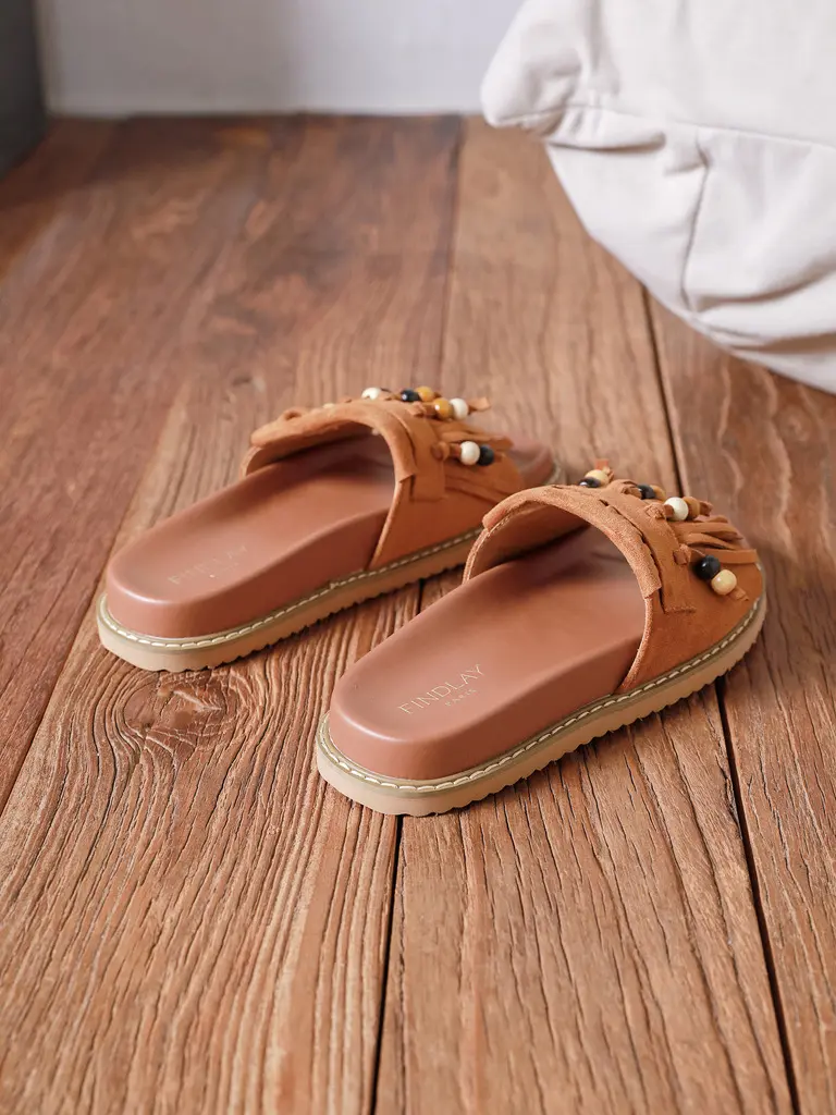 Prya Camel Slides