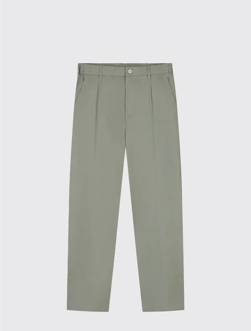 Regular Pleated Chino