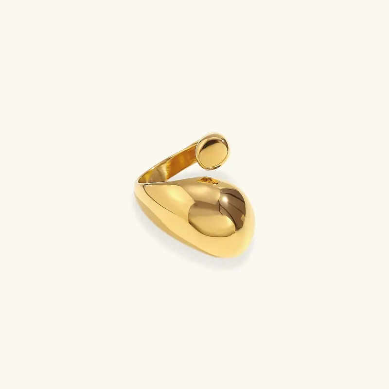 Rosie Knuten Ring i Guld